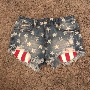 America Shorts